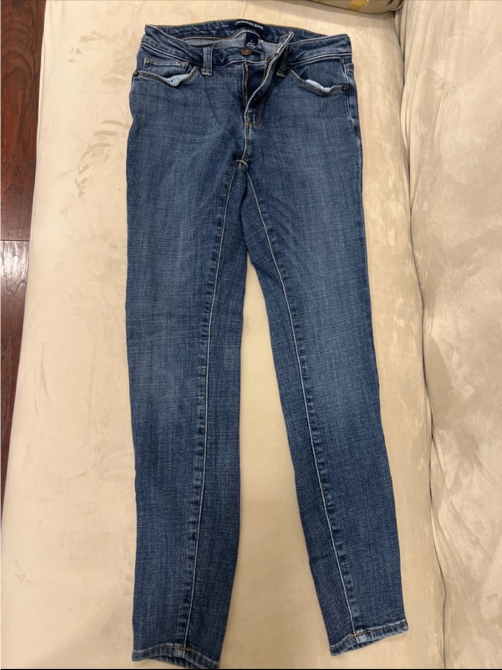 Calvin Klein Women's Skinny Jeans in Dark Blue Denim